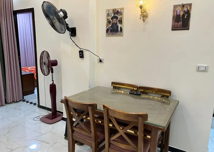 Apartman خلف الإليزي *